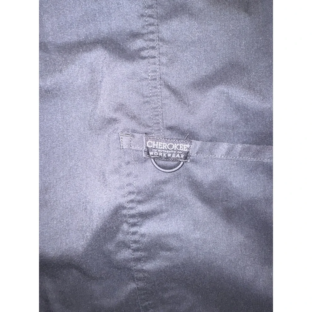 Cherokee Scrub Top Women Small Gray Excellent Revolution Mock Wrap Workwear - Picture 4 of 4